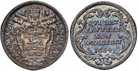 Innocenzo XI (1676-1689) Giulio 1684 Anno VIII - Munt. 158 AG (g 3,02) Bella patina iridescente.
 FDC