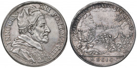 Innocenzo XII (1691-1700) Piastra 1699 Anno VIII - Munt. 17 AG (g 32,12) RR Probabile foro otturato. Questo lotto è già in possesso del certificato di...