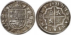 1621. Felipe III. Segovia. /AR. 1 real. (Cal. 477 var). 3,10 g. Buen ejemplar. Escasa. MBC+.