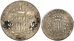 1833. Isabel II. Tarragona. (Ha. 32 y 33). Plata. Lote de 2 medallas de Proclamación, módulos 21 y 26 mm. Escasas. MBC-/MBC.