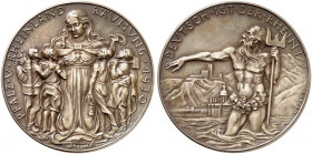 GOETZMEDAILLEN. 
Silbermedaille 1930 (36,1 mm), auf die Rheinlandräumung. Germania mit Rhein- und Ruhrländern / Vater Rhein und die Pfalz bei Kaub. K...