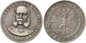 ZEITGESCHICHTE. 
Silbermedaille 1931 (von O. Glöckler, 35,8 mm), auf den 60. Jahrestag der Reichsgründung. Brustbild Kaiser Wilhelm I. v. vorn / Reic...