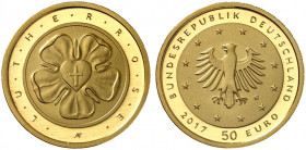 GEDENKMÜNZEN. J. 618 
50 Euro 2017 G, Lutherrose. Gold in Originalverpackung mit Zertifikat, St