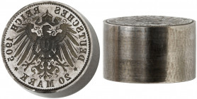 Matrizen aus Eisen für Reichsgoldmünzen. 
Prägestempel der Wertseite für 20 Mark 1905. vz
