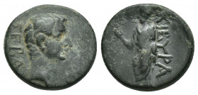 Phrygia, Cibyra. Augustus, 27 BC-14 AD. AE.
Obv: ΣΕΒΑΣΤΟΣ.
Bare head of Augustus, right.
Rev: ΚΙΒΥΡΑ.
Zeus standing left with thunderbolt.
RPC - ...