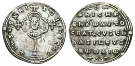 NICEPHORUS II PHOCAS (963-969 AD). AR, Miliaresion. Constantinople.
Obv: + IҺSЧS XRISTЧS ҺICA ✷.
Cross crosslet set upon globus above two steps; in ...