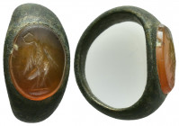 ANCIENT ROMAN BRONZE RING / GEM STONE (1ST-5TH CENTURY AD.)
Gryllos
Condition : See picture. No return
Weight : 5.89 g
Diameter: 22.62 mm