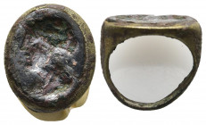 ANCIENT ROMAN BRONZE RING (1ST-5TH CENTURY AD.)
Condition : See picture. No return
Female portrait
Weight : 11.09 g
Diameter: 27.6 mm