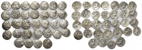 32 GREEK SILVER COIN LOT
See picture.No return.
Drachm.