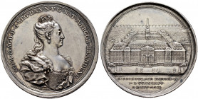 Dänemark. Christian VI. 1730-1746 
Silbermedaille 1744 von G.W. Wahl, auf den Aufenthalt der Königin Sophie Magdalene (von Brandenburg-Bayreuth) im S...