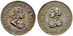Haus Habsburg. Leopold I. 1657-1705 
Kleine Silbermedaille (Auswurfmünze) o.J. (1690) unsigniert, auf den gleichen Anlass. Belorbeertes Brustbild des...