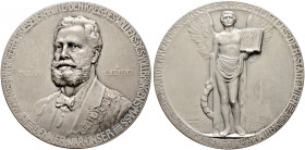 Wien, Stadt. 
Mattierte Silbermedaille 1910 von A. Hartig, auf den Tod von Dr. Karl Lueger (1844-1910, christ­sozialer Politiker und Bürgermeister vo...