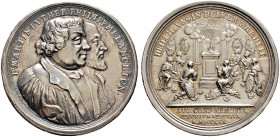 Nürnberg, Stadt. 
Silbermedaille 1730 von P.P. Werner und S. Dockler, auf das Konfessionsjubiläum. Die Brustbilder von Martin Luther und Philipp Mela...