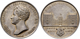 Sachsen-Coburg-Gotha. Ernst I. 1826-1844 
Silbermedaille 1826 von Chr. Pfeuffer, auf seinen Einzug in Schloss Ehrenburg in Coburg. Kopf nach links / ...