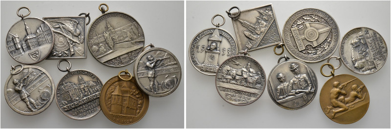 7 Stücke: SCHÜTZENMEDAILLEN aus BADEN-WÜRTTEMBERG. Dabei versilberte Bronze­meda...