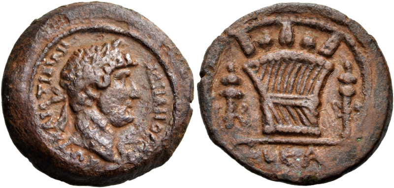 EGYPT. Alexandria. Hadrian, 117-138. Obol (Bronze, 20.00 mm, 5.65 g, 12 h), year...