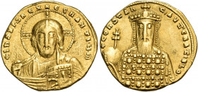 Constantine VII Porphyrogenitus, 913-959. Solidus (Gold, 19 mm, 4.24 g, 6 h), Constantinople, circa 945. +IhS XPS ReX ReGNANTIYM Nimbate bust of Chris...