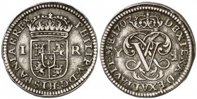 1707. Felipe V. Segovia. Y. 1 real. (Cal. 1688). 3,23 g. El 0 de la fecha grande. Rara. EBC-.