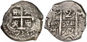 1739. Felipe V. Potosí. M. 2 reales. (Cal. 1364 var) (Kr. 29a, indica "rare" sin precio). 6,04 g. Doble fecha, la del anverso rectificada 1739/8. Trip...
