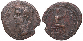 14-37 d.C. Tiberio 14-37 d.C. UTICA en Zeugitania. Provincial. AE 23. RPC 724. Ae. 6,58 g. Cabeza desnuda de Tiberio izquierda /Livia, velada, portand...