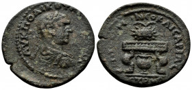 (12.31g 29mm Bronze ) PONTUS, Neocaesarea. Valerian I. AD 253-260. AE Dated CY 192 (AD 255/256). AE
Laureate, draped and cuirassed bust right, seen fr...