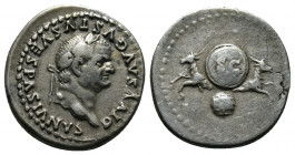 ( 3.38g 19mm Silver) Divus Vespasian AR Denarius. Struck under Titus. Rome, AD 80-81.
 DIVVS AVGVSTVS VESPASIANVS, laureate bust right 
Rev. SC inscri...