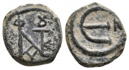 Justin II. 565-578. Æ pentanummium2.4gr 14.5mm