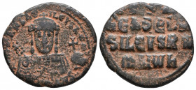 BYZANTINE EMPIRE. Constantine VII and Romanus I. 913-959/920-944. Æ follis. 8.3gr 25.9mm