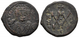 Maurice Tiberius. 582-602. Æ 1/2 follis 6.2gr 22mm
