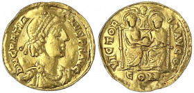 Kaiserzeit
Gratianus, 367-383
Solidus 367/383, Mailand. Diad., drap. Brb. r./VICTORIA AVGG COM. Zwei Kaiser thronen nebeneinander, dazwischen Engel....
