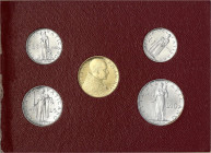 Italien-Kirchenstaat
Pius XII., 1939-1958
Kursmünzensatz mit 5 Münzen von 1 Lira bis 100 Lire Gold 1952, Caritas (prägefrisch kl. Kratzer). 5,19 g. ...