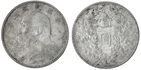 China
Republik, 1912-1949
Dollar (Yuan) Jahr 3 = 1914. Präsident Yuan Shih-kai.
sehr schön, schöne Patina. Lin Gwo Ming 63. Yeoman 329.