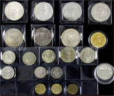 Singapur
Lots
Sammlung in Schatulle. 20 Münzen, darunter 10 Dollars 1978 und 50 Dollars 1980 Silber.
meist prägefrisch