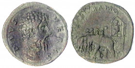 Kaiserzeit
Lucius Verus, 161-169
Sesterz, posthum 169. DIVVS VERVS. Kopf r./CONSECRATIO SC. Begräbniswagen, gezogen von 4 berittenen Elefanten. 24,7...