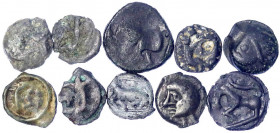 Kelten
10 Potinmünzen der gallischen Kelten, u.a. eine Imitation einer donaukeltischen Tetradrachme Typ Philipp II. von Makedonien.
schön bis sehr s...