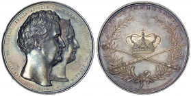 Dänemark
Christian VIII., 1839-1848
Silbermedaille 1840 von Christensen, a.d. Hochzeit mit Caroline Amalie. 48 mm; 57,06 g.
vorzüglich/Stempelglanz...