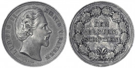 Bayern
Ludwig II., 1864-1886
Silberner Militär-Schiesspreis o.J. von Ries. DEM BESTEN SCHÜTZEN. 35 mm; 27,60 g.
sehr schön, winz. Randfehler. Klose...