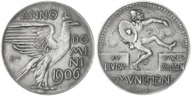 Bayern-München, Stadt
Silbermedaille 1906 von Maximilian Dasio, auf das XV. deutsche Bundesschiessen. Adler r./Zieler mit Scheibe. 38 mm, 29,79 g.
v...