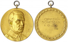 Drittes Reich
Tragbare, vergoldete Bronzemedaille, graviert 1935 zum Opferschiessen. 40 mm.
vorzüglich. Colbert/Hyder -.