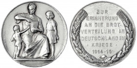 Erster Weltkrieg
Silbermedaille 1915. Brotverteilung im Kriege 1914-1915. 33 mm; 18,01 g.
vorzüglich. Zetzmann 5008.