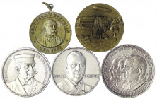 Luftfahrt und Raumfahrt
5 versch. Zeppelinmedaillen ab 1908, dabei 3 X Silber.
sehr schön bis Polierte Platte