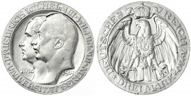 Preußen
Wilhelm II., 1888-1918
3 Mark 1910 A, Uni Berlin.
fast Stempelglanz, min. Randfehler. Jaeger 107.