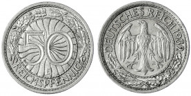 Kursmünzen
50 Reichspfennig, Nickel 1927-1938
1932 E. Interessante Lichtenrader Prägung auf der Adlerseite.
sehr schön/vorzüglich. Jaeger 324.