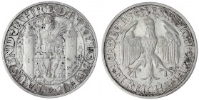 Gedenkmünzen
3 Reichsmark Dinkelsbühl
1928 D. Im Originaletui 1000 Jahre Dinkelsbühl.
Polierte Platte, schöne Patina. Jaeger 334.