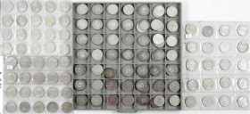 Kursmünzen
5 Deutsche Mark Silber 1951-1974
160 Stücke aus 1951 bis 1970. sehr schön bis prägefrisch. Jaeger 387.