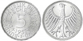 Kursmünzen
5 Deutsche Mark Silber 1951-1974
1957 J. prägefrisch/fast Stempelglanz. Jaeger 387.
