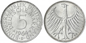 Kursmünzen
5 Deutsche Mark Silber 1951-1974
1964 D. fast Stempelglanz. Jaeger 387.