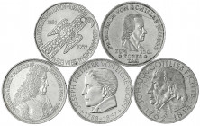 Gedenkmünzen
5 Deutsche Mark, Silber, 1952-1979
Die ersten fünf Gedenkmünzen 1952 bis 1964, Germanisches Museum, Schiller, Markgraf v. Baden, Eichen...