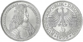 Gedenkmünzen
5 Deutsche Mark, Silber, 1952-1979
Markgraf von Baden 1955 G. prägefrisch/fast Stempelglanz. Jaeger 390.