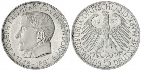 Gedenkmünzen
5 Deutsche Mark, Silber, 1952-1979
Eichendorff 1957 J. Mit Gutachten von Erich Paproth.
Polierte Platte, kl. Randfehler. Jaeger 391.